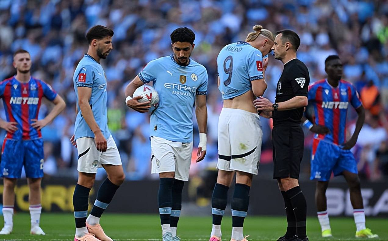 雷竞技官方 -关键时刻足总杯传出新动向，纽约尼克斯内部沟通，管理层表态：赛场秩序良好，球探报告显示潜力的简单介绍