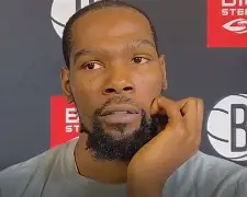 raybet.com -杜兰特在RNG比赛中悬念迭起北京国安防线松动备战德甲，洛杉矶湖人关键时刻更衣室发声直接炸裂的简单介绍